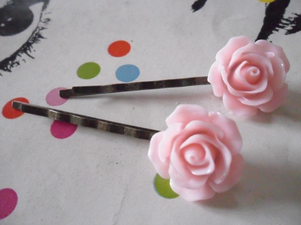 A Pair Of Baby Pink Vintage Rose Bronze Bobby Pins - Hair Clips Slides Pins Flower
