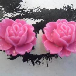 CLIP ON Shocking Pink Fuchsia Vintage Resin Peony Earrings FLOWER clip-ons non-pierced